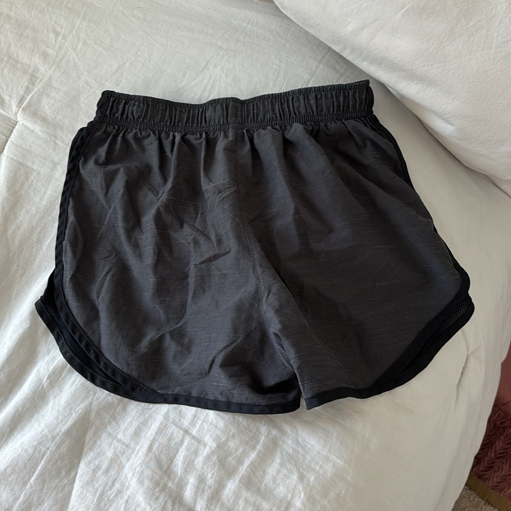 Nike Black Athletic Shorts - Picture 4 of 4
